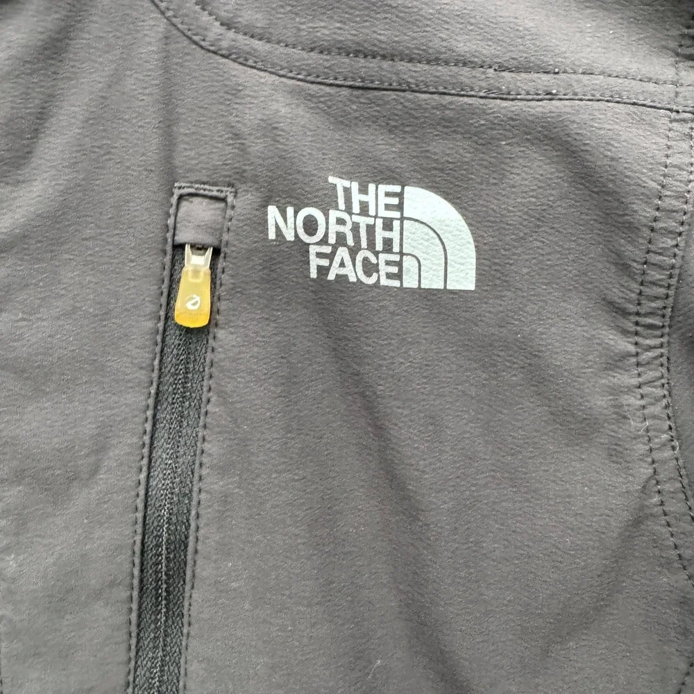 The North Face Flight Series Apex Quarter Zip Mens S Grey Long‎ Sleeve Outdoor